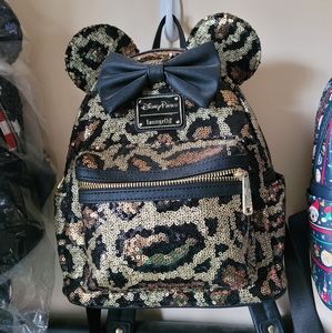 Back pack purse